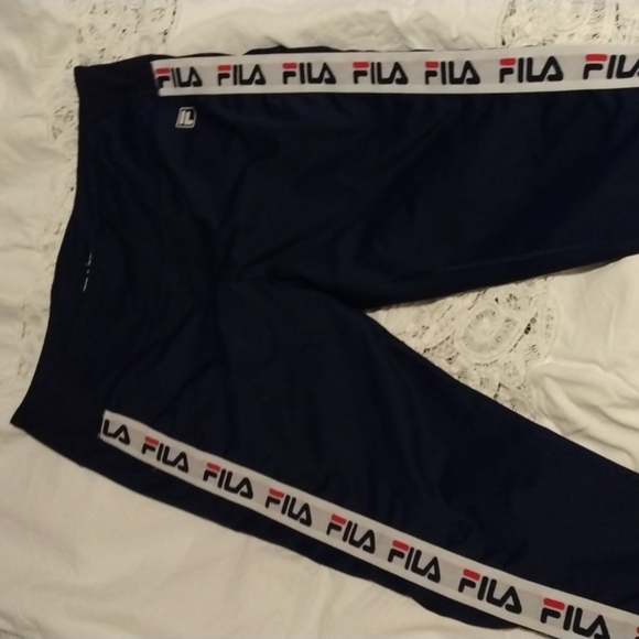 FILA active wear  XXL - Picture 1 of 4